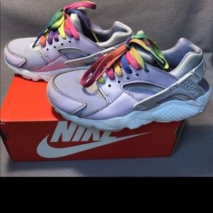 Nike Huarache Sneakers